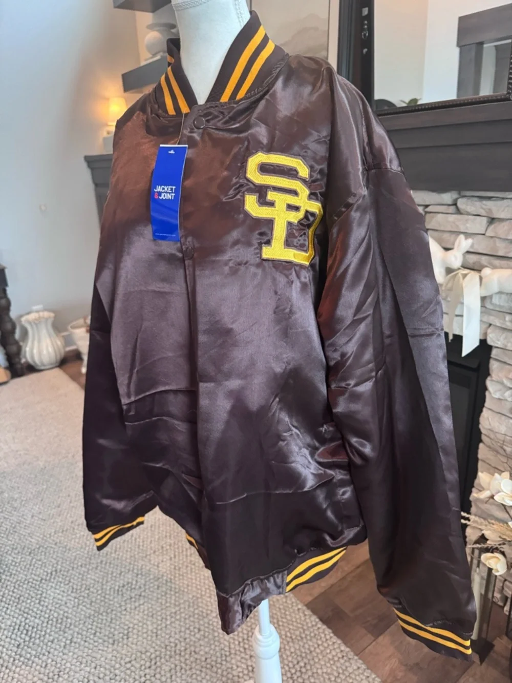 NEW WITH TAGS San Diego Padres Brown Satin Jacket - 3XL - Jacket & Joint